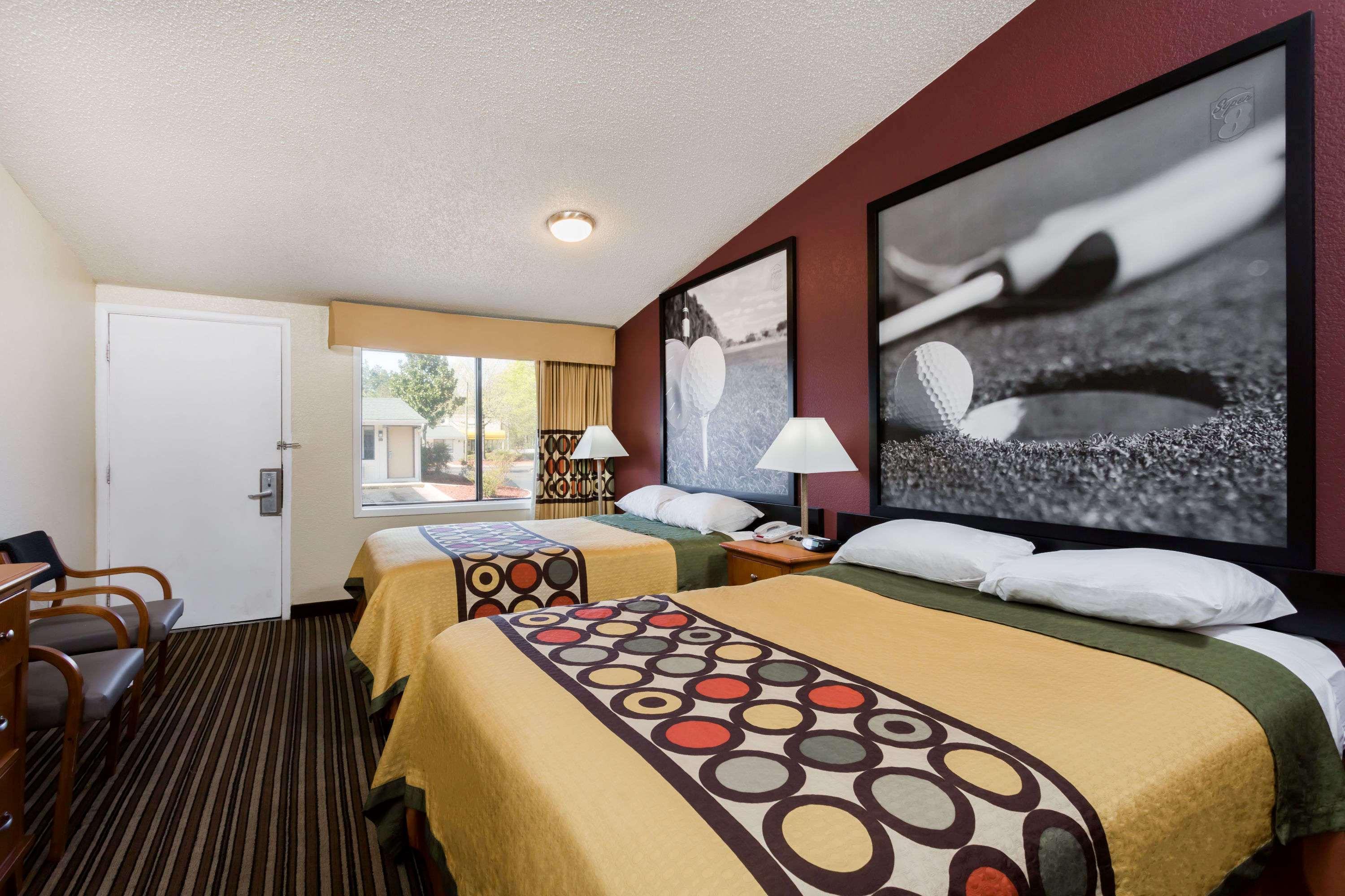 Super 8 By Wyndham Aberdeen Southern Pines Exteriér fotografie